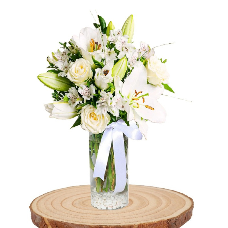 Beyaz Gül ve Lilyumlar